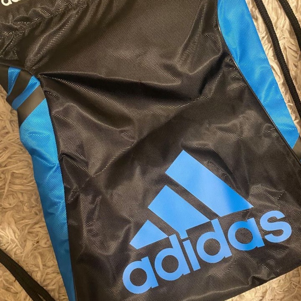 Adidas string bag - brand new
